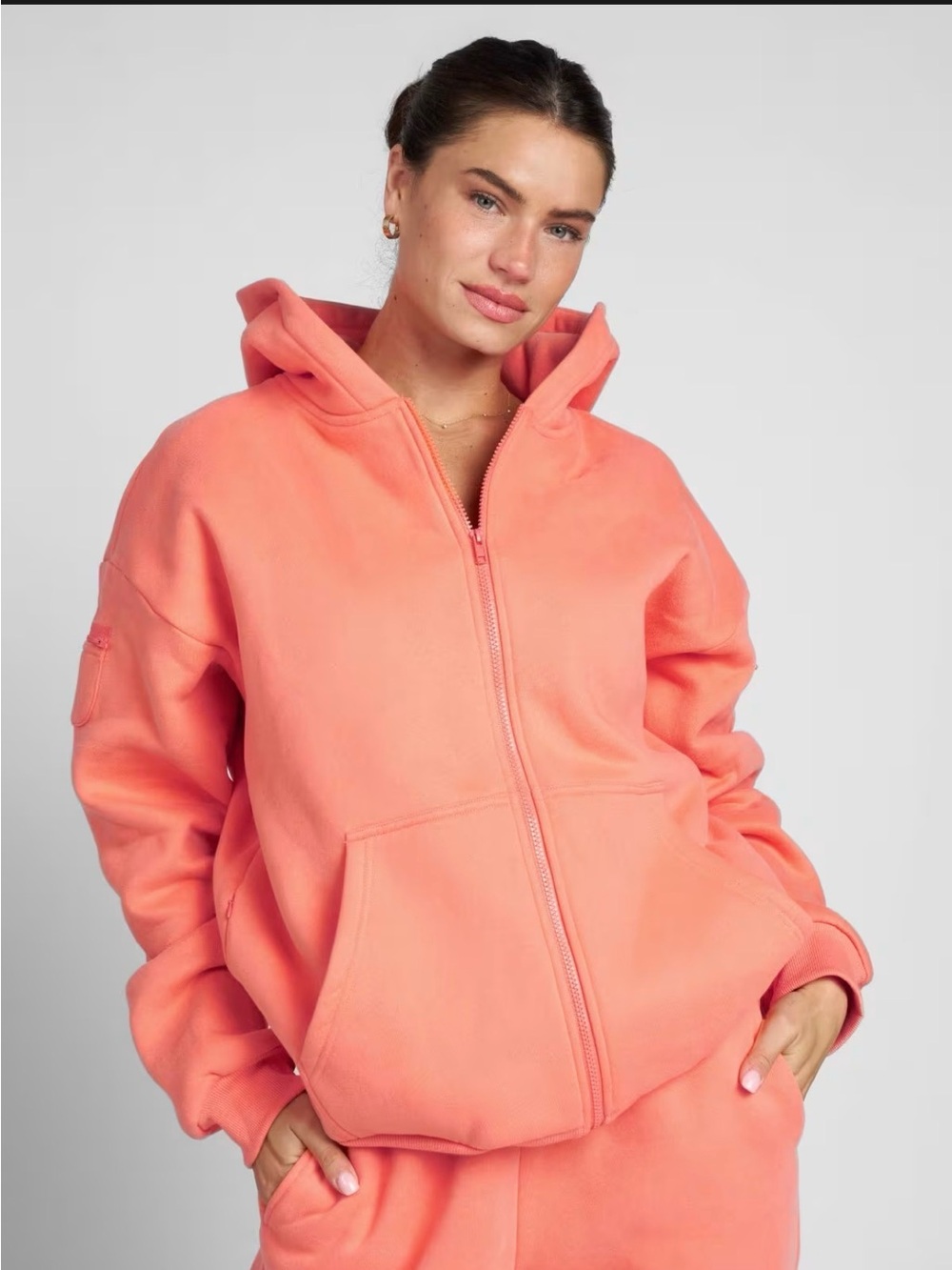 Comfrt Travel Essentials Zip Up Hoodie